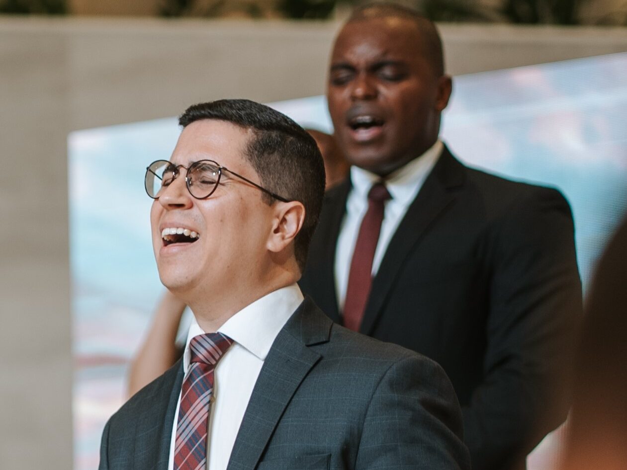 Pr. Raphael Duarte e Pr. Gabriel Telles